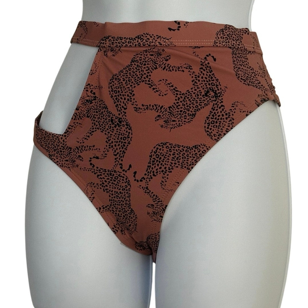 Risk Swimwear Reef Mauve Bikini Bottoms in Black Spotted Jaguars Size Medium NWT