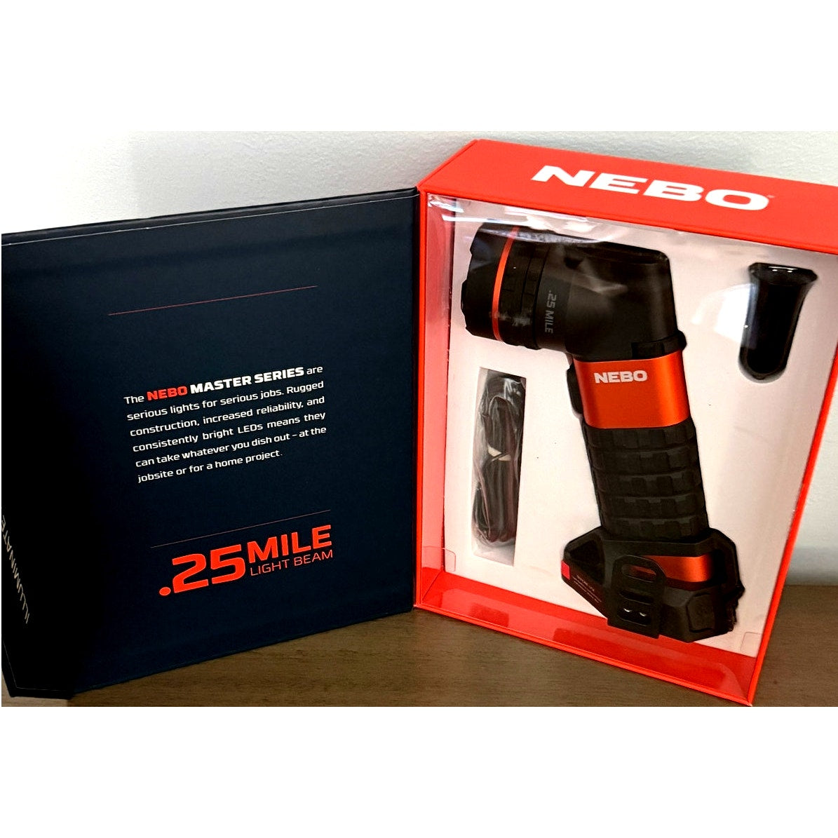 NEBO Master Series SL25 Rechargeable Flood Light Spotlight Waterproof Sealed NEW