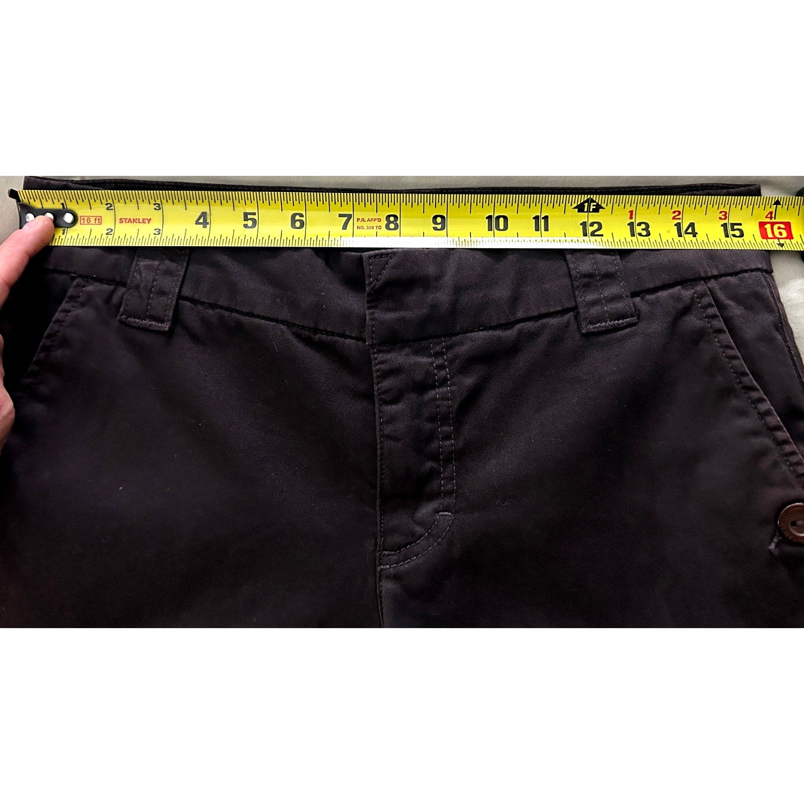 Sanctuary Cotton Chino Shorts Espresso Brown Flat Front Cuffed Size 30/31 NWOT