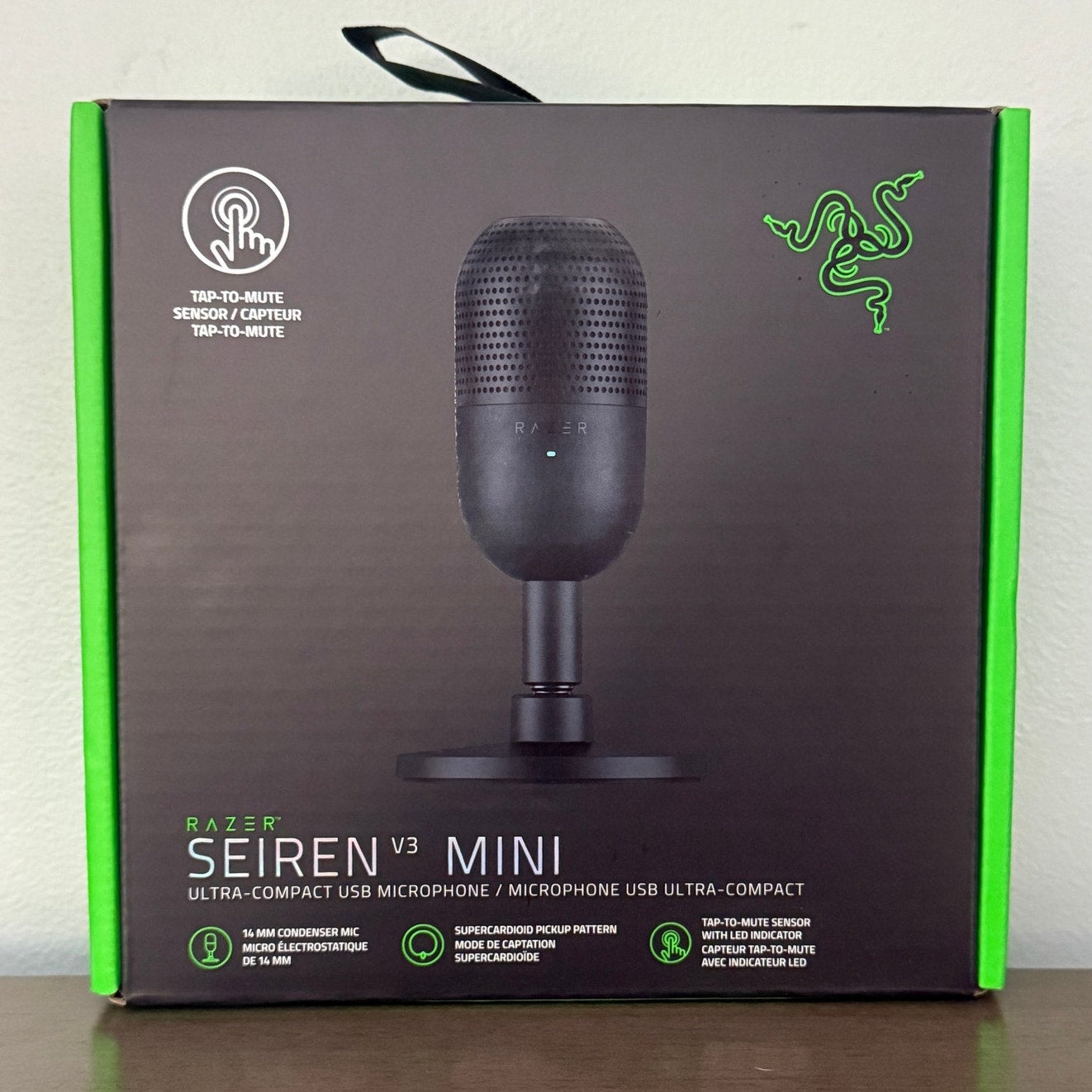 Razer Seiren V3 Mini USB Microphone Condenser Supercardioid Pickup Pattern NEW
