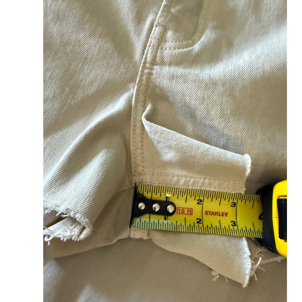 Old Navy Ski-Hi Highrise A-Line Raw Hem Button Fly Tan / Khaki Shorts Sz 4 NWOT