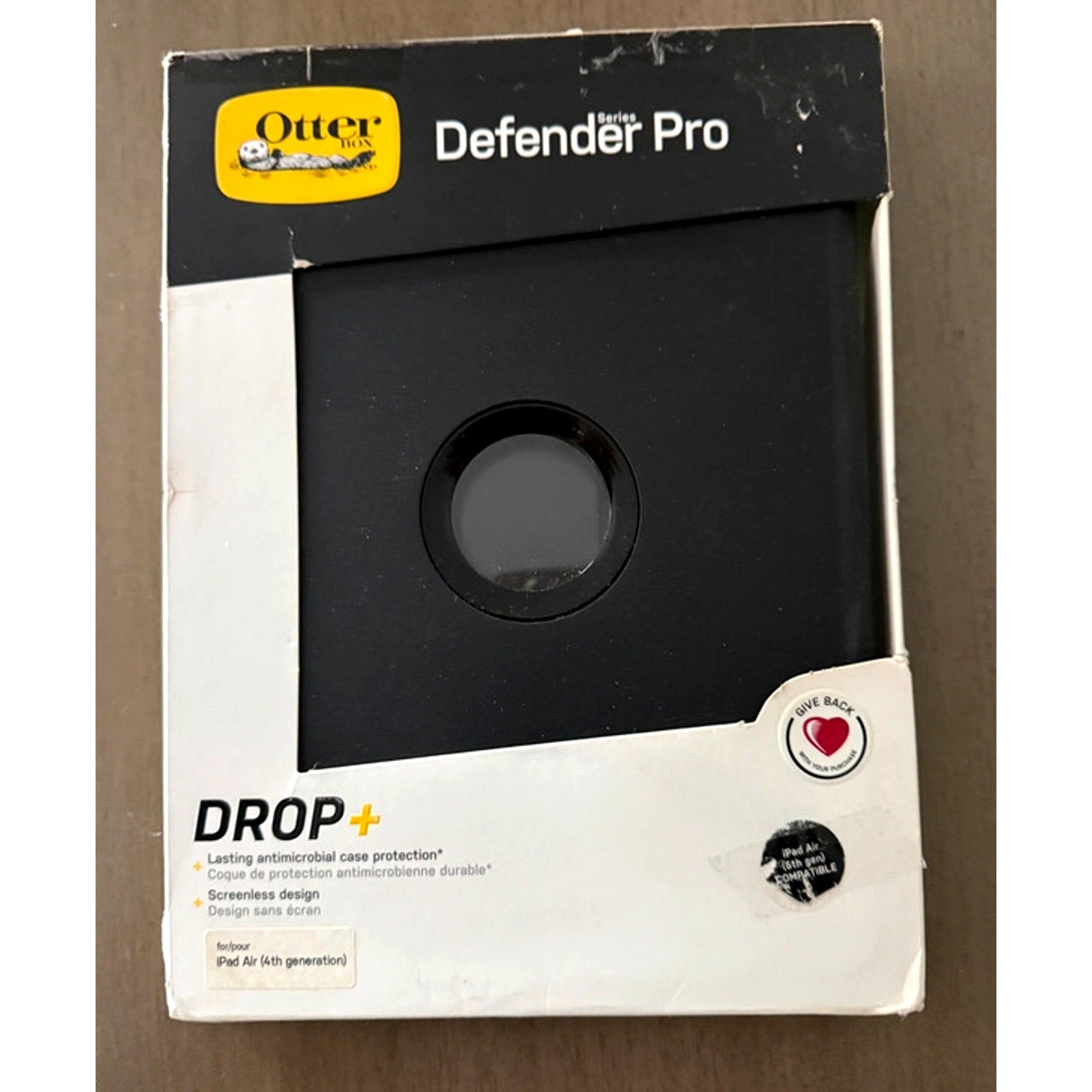 OtterBox Defender Pro Case for iPad Air 10.9" 4th Gen & 5th Gen Heavy Duty Black