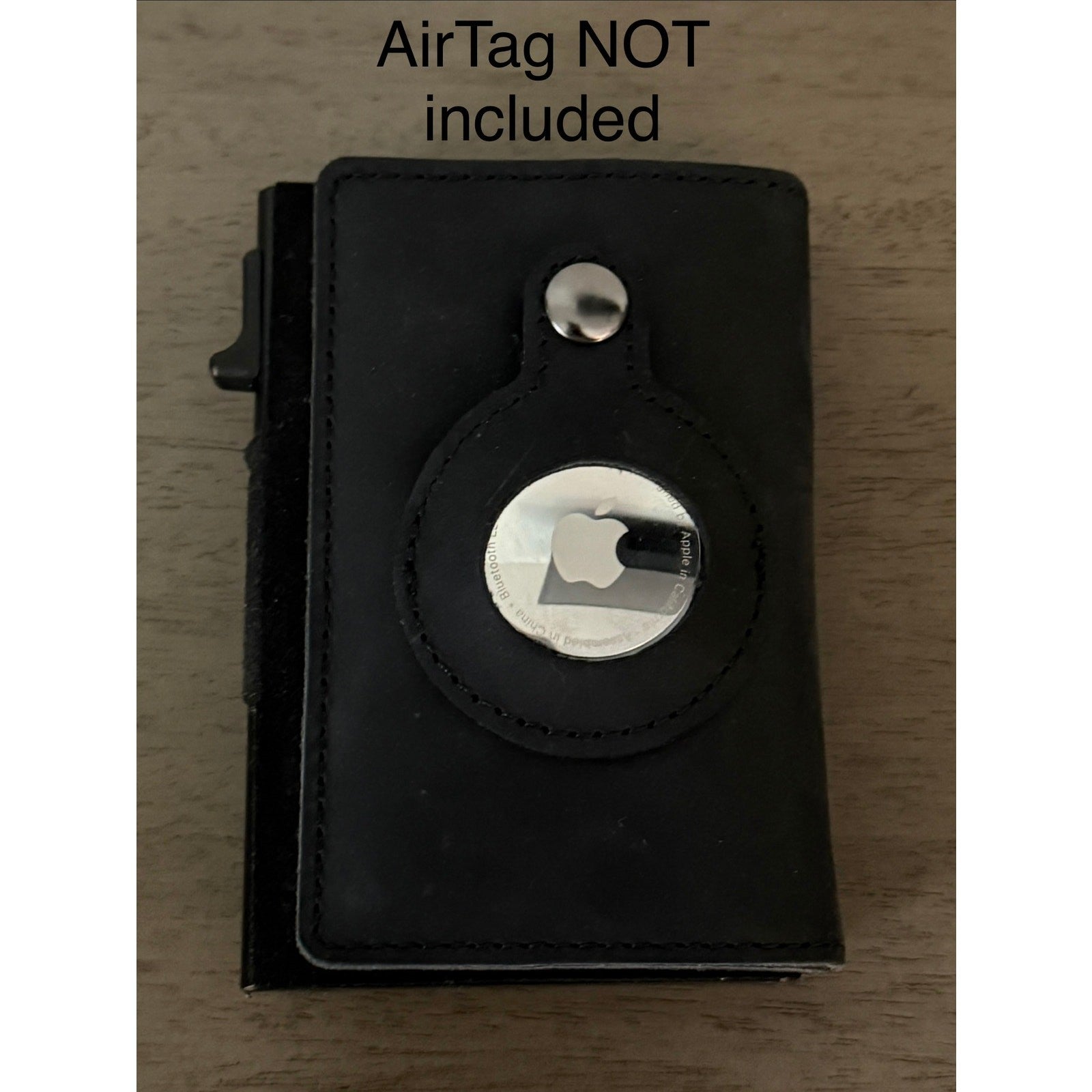 Minimalist Smart Wallet Apple AirTag Uses Find My, 12 Card Holder, RFID Blocking