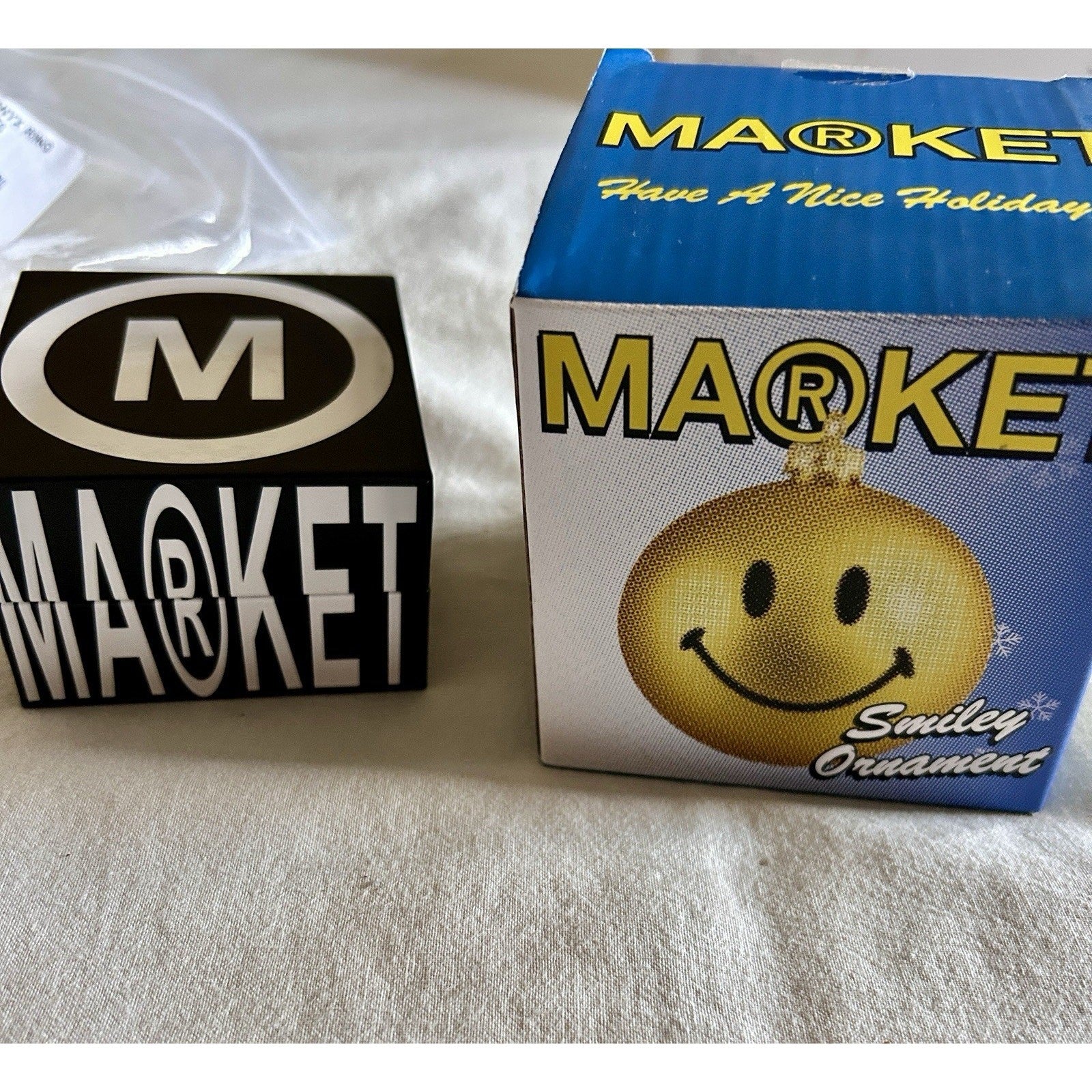 New Market Smiley Face Have A Nice Holiday Ornament + Bonus Market Ring