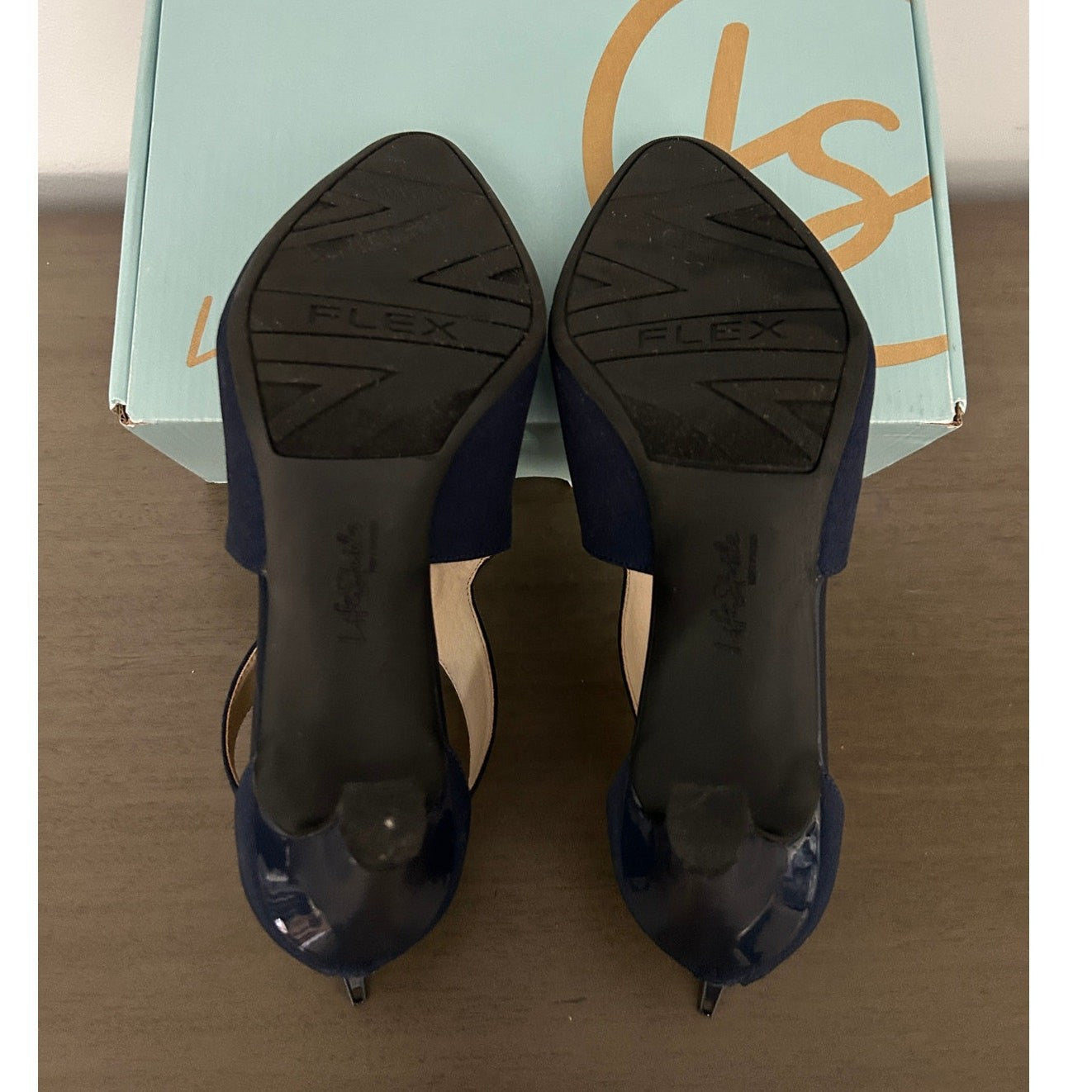 Lifestride Giovanna 2 Pump Heel Sandals Navy Blue 8.5 Wide EUC