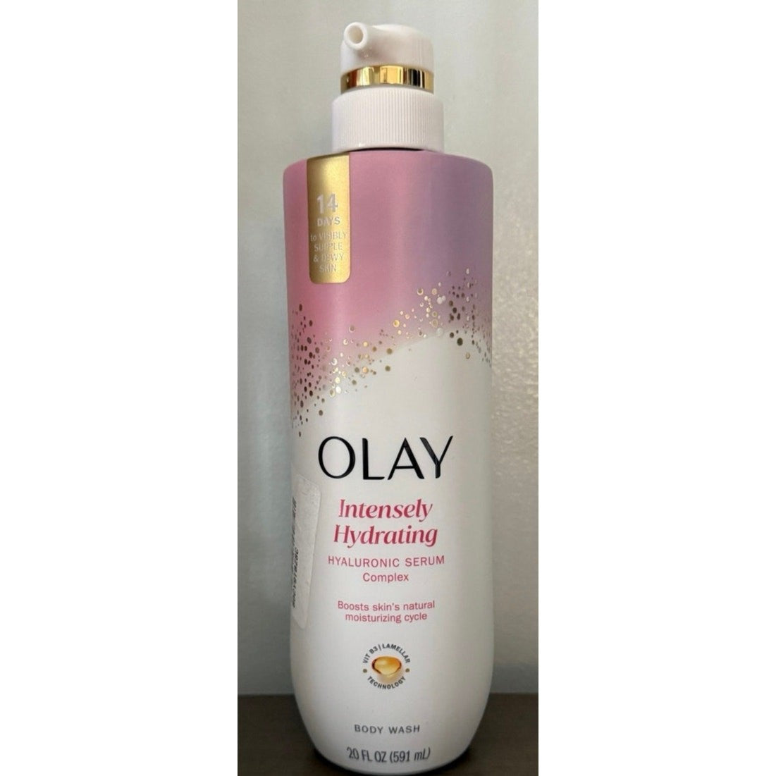 Olay Premium Cleansing Nourishing Hyaluronic Serum Complex Body Wash 20floz NEW
