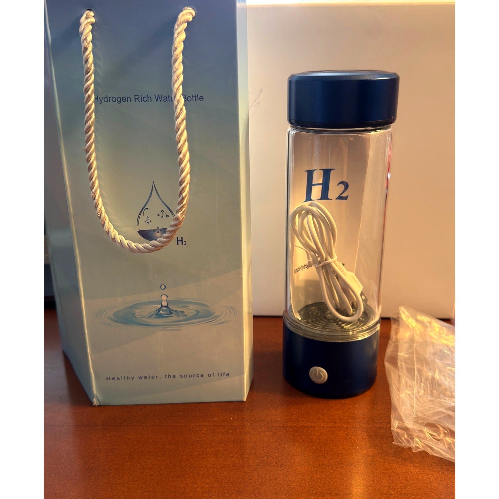 Hydrogen Rich Water Bottle New in Box | Portable Rechargeable Design Gift Ready