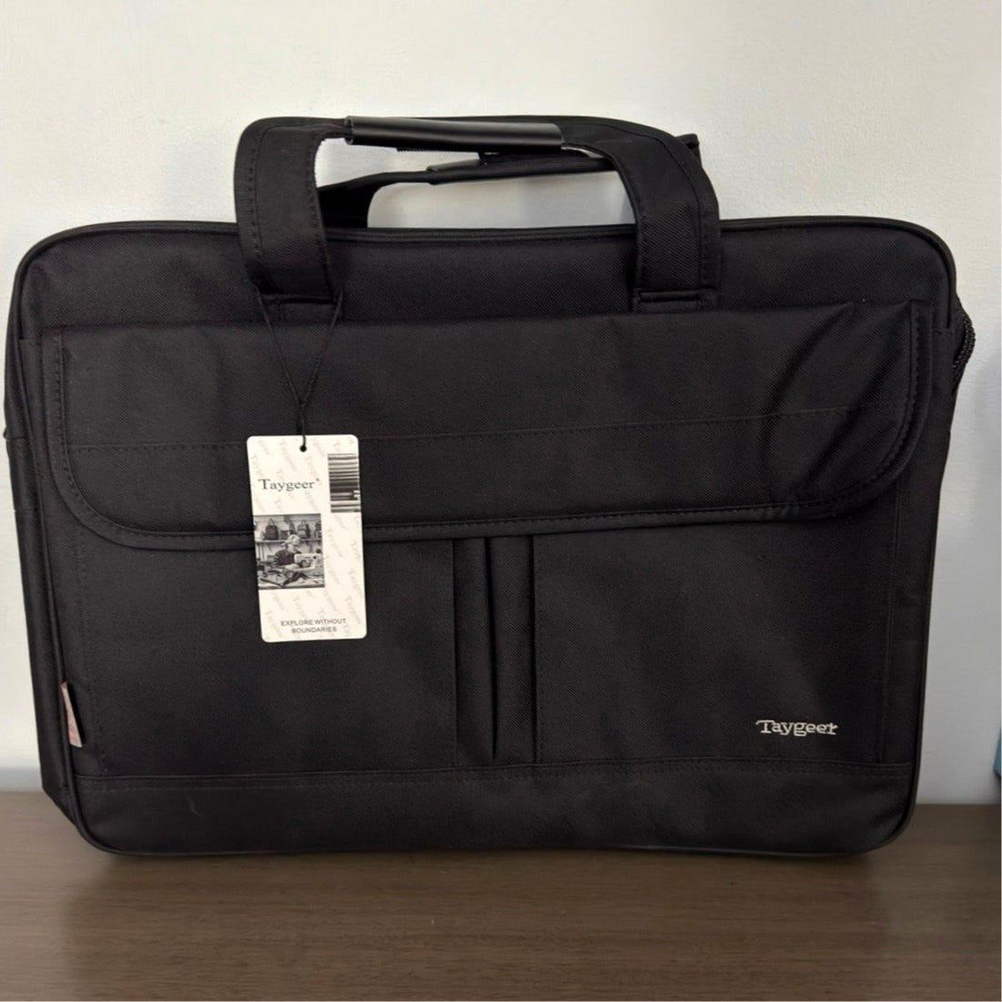 Taygeer Premium 15.7 x 11" Messenger Business Office Briefcase Laptop Bag BNWT