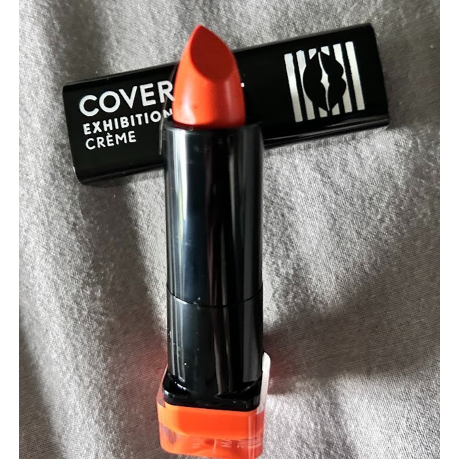 Covergirl Exhibitionist Creme Lipstick #495 Orange AF Hydrating Long Lasting NEW