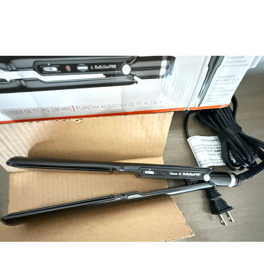 Babyliss Pro Porcelain Ceramic 1 1/2" Straightening Iron BP9559UC Open Box