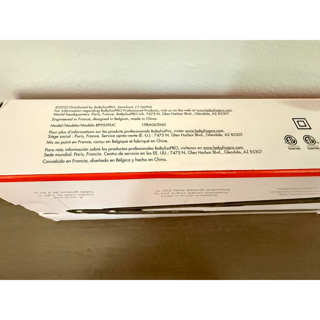 Babyliss Pro Porcelain Ceramic 1 1/2" Straightening Iron BP9559UC Open Box