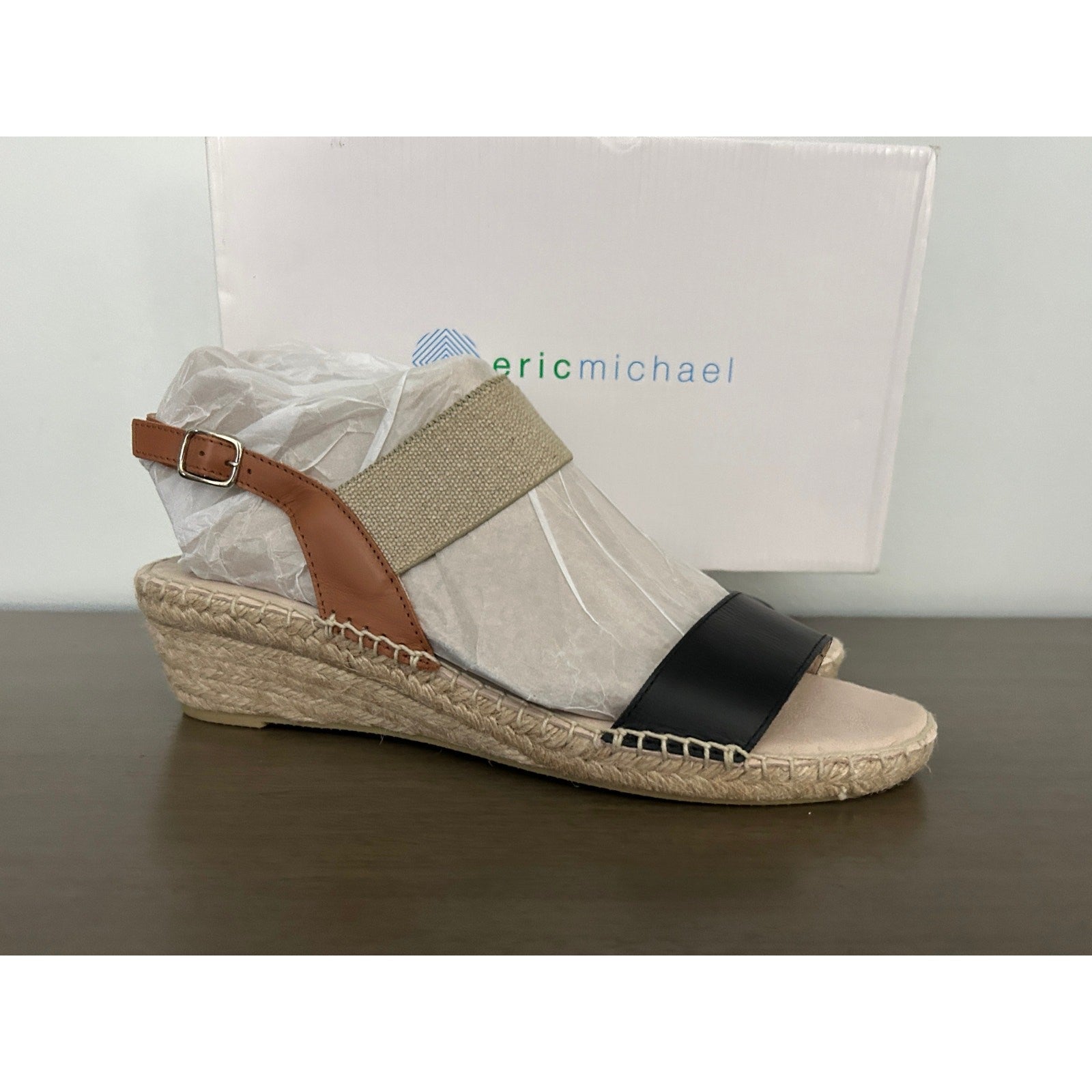Eric Michael Lulu Two Tone Elastic Strap Sandals Black & Tan Women's Size 11 EUC