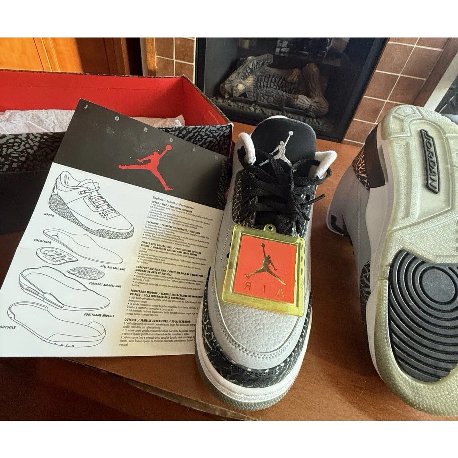Jordan 3 Retro Wolf Gray Size 10 OG Box Card Tag EUC Nike Air Jordan III EUC