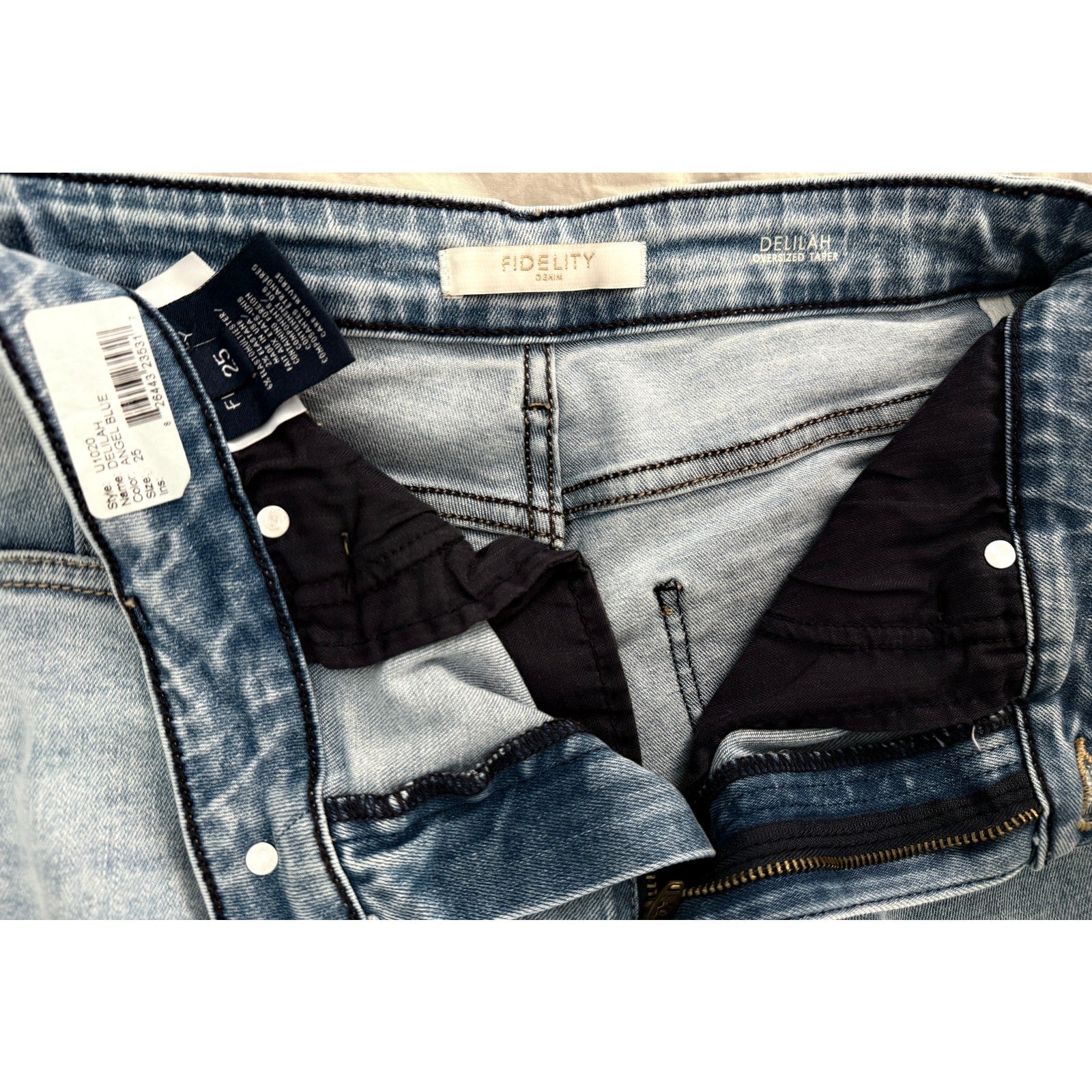 Fidelity Delilah Barrel Jeans Angel Blue Raw Hem Denim USA Made 25/26 