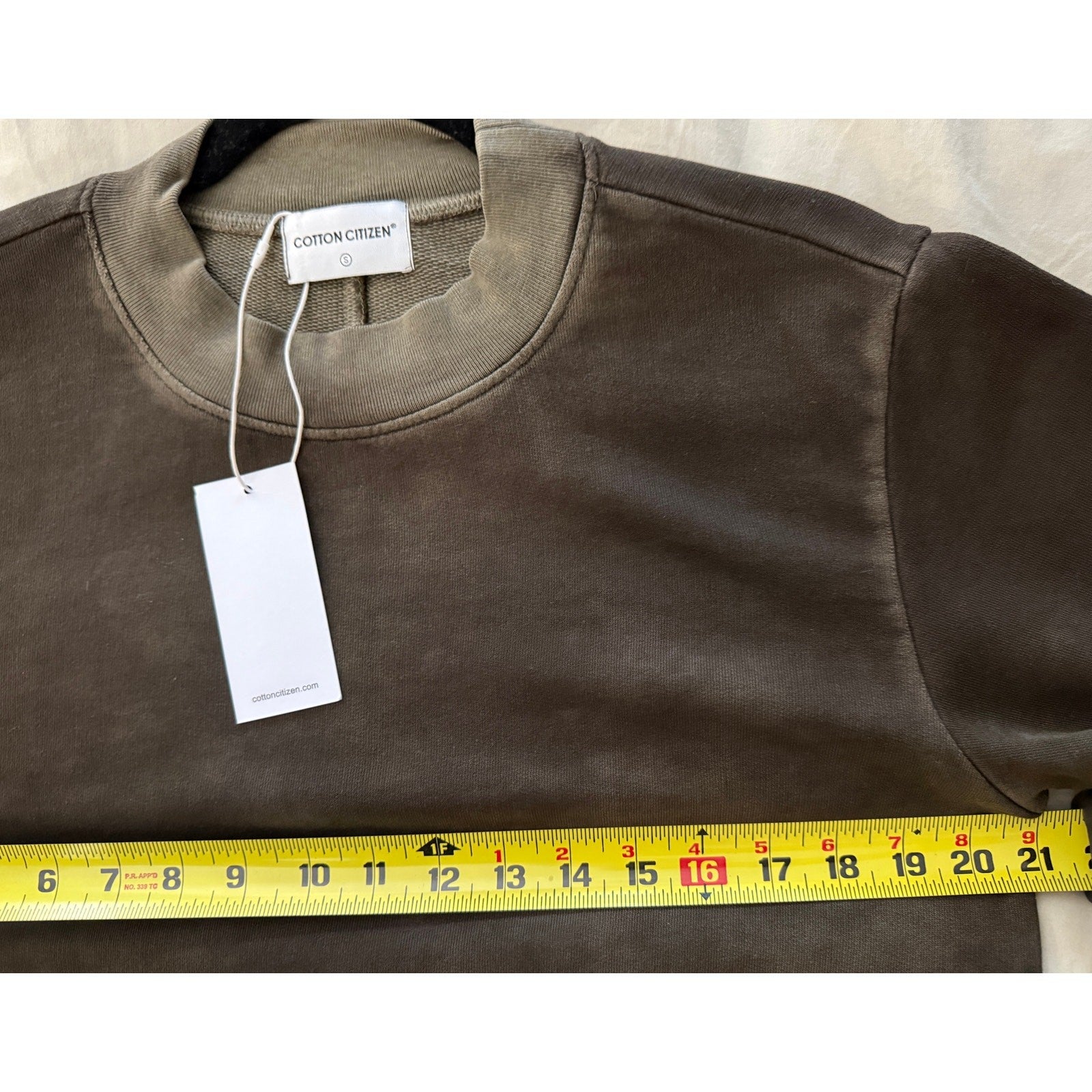 Cotton Citizen's signature Milan Crew Sweatshirt Olive Green Wash Sz Small NWT
