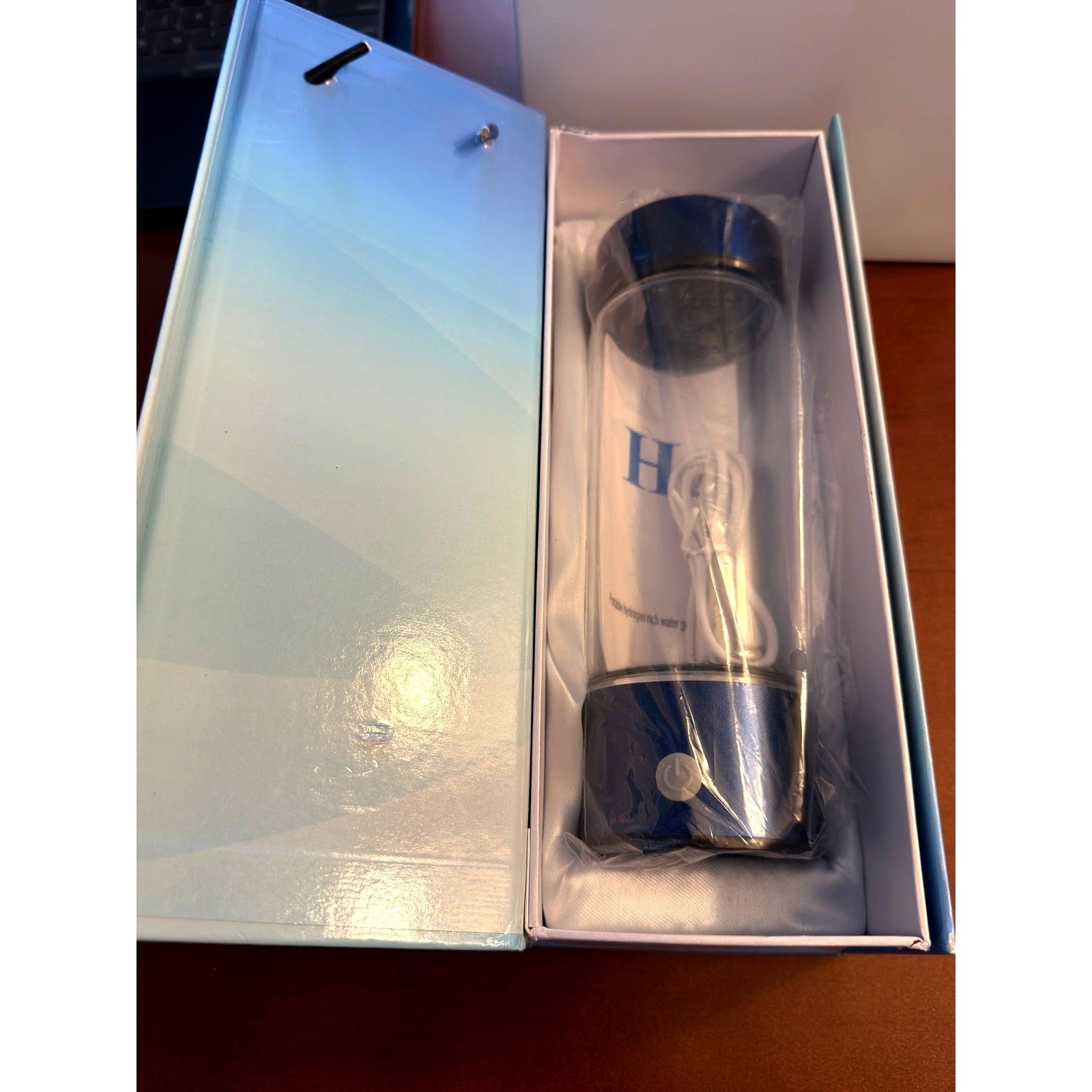 Hydrogen Rich Water Bottle New in Box | Portable Rechargeable Design Gift Ready