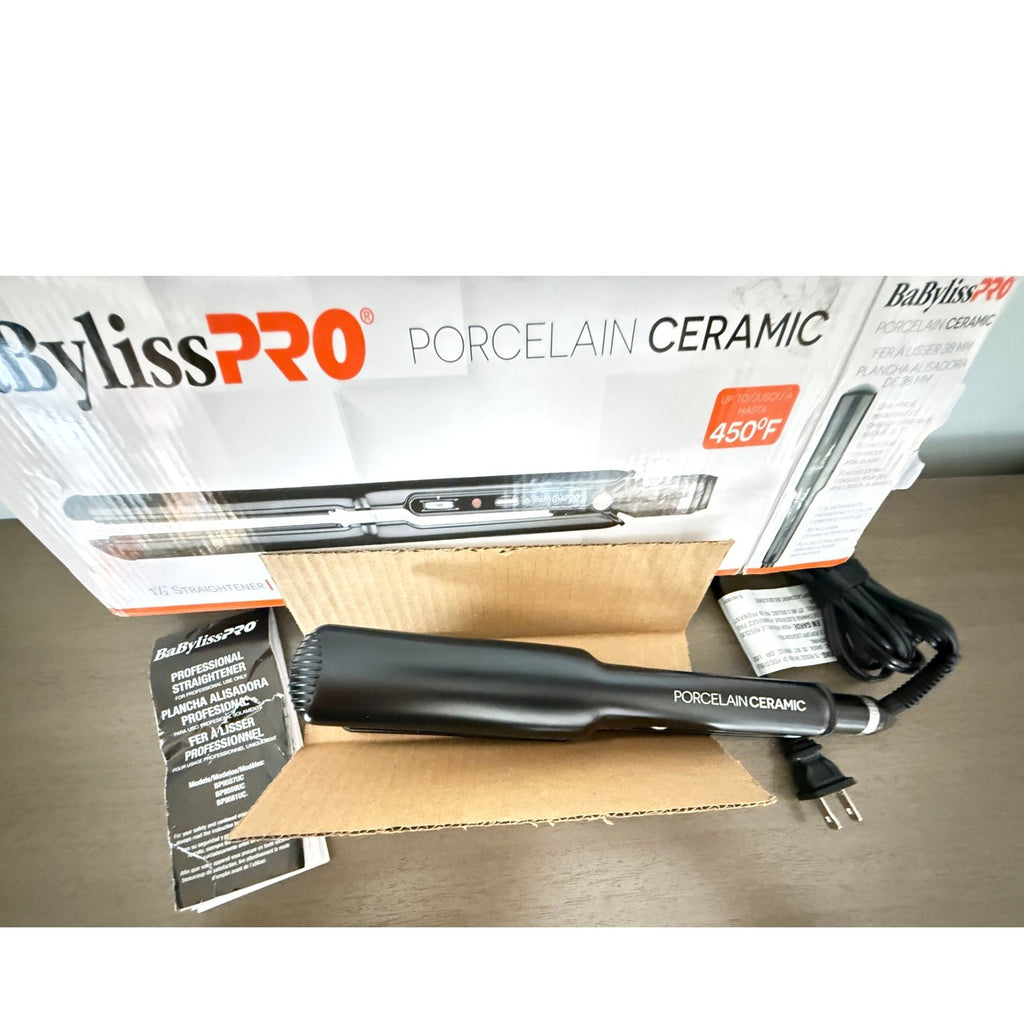 Babyliss Pro Porcelain Ceramic 1 1/2" Straightening Iron BP9559UC Open Box