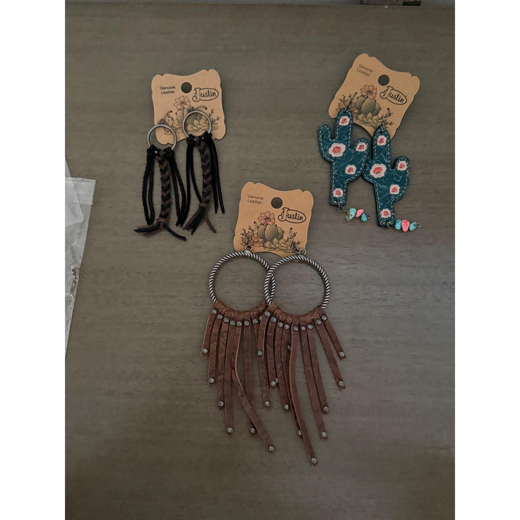 Justin Western Fringe Shoulder / WristletBag Blue Beige Leather + Free Earrings