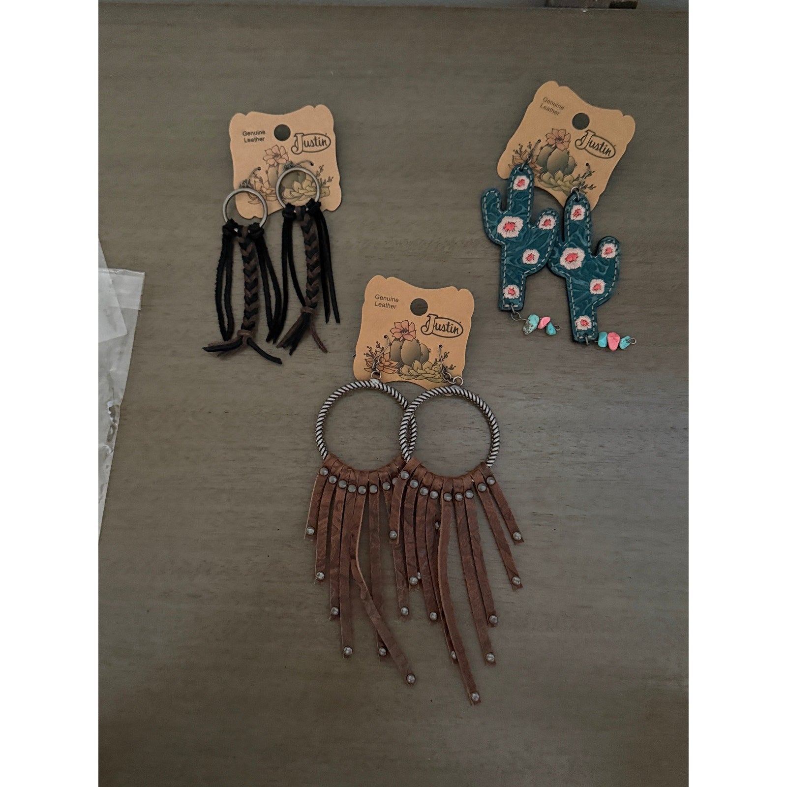 Justin Western Fringe Shoulder / WristletBag Blue Beige Leather + Free Earrings