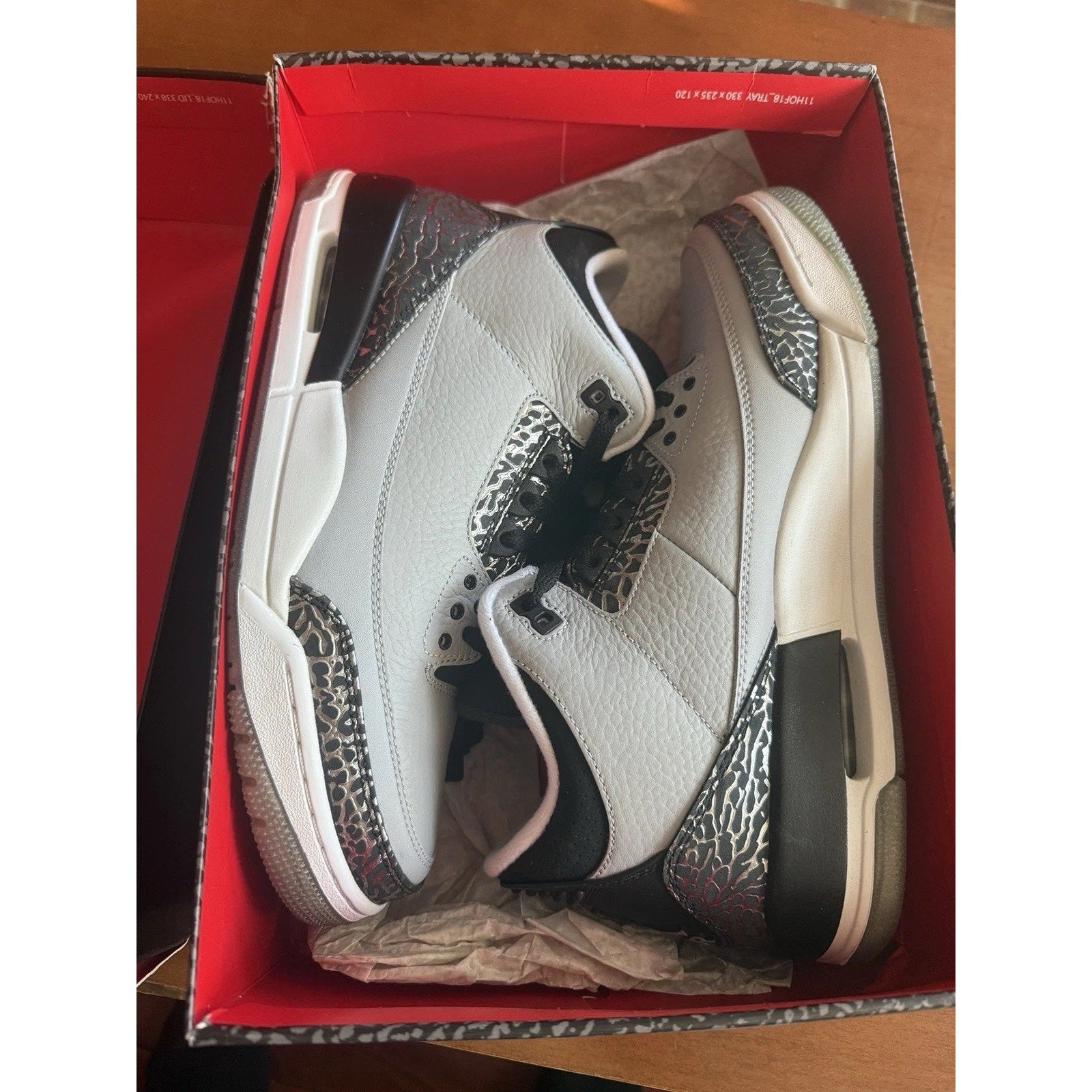 Jordan 3 Retro Wolf Gray Size 10 OG Box Card Tag EUC Nike Air Jordan III EUC
