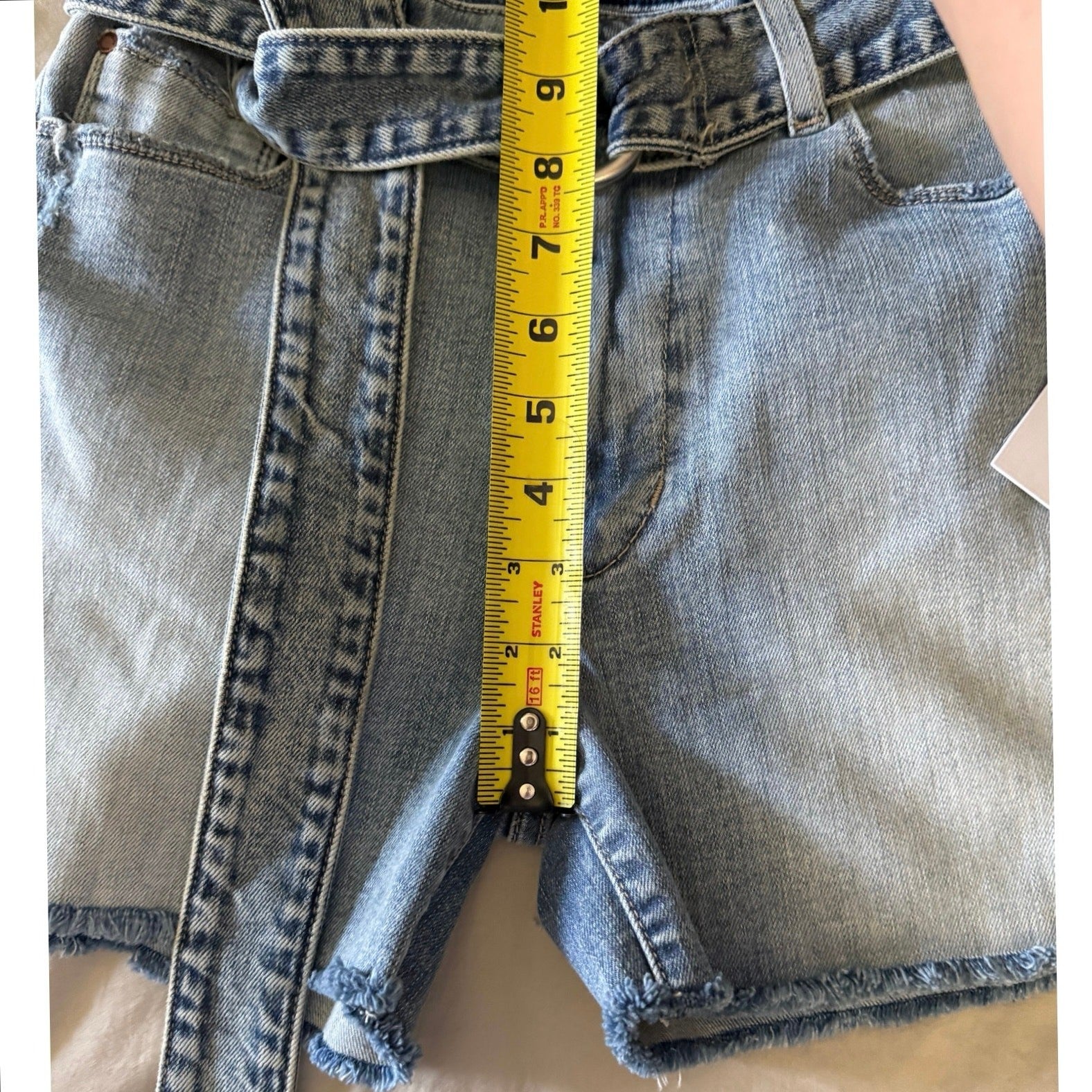Women's Fidelity Malibu Shorts Belted Raw Hem Color Daytona Size 26 NWT