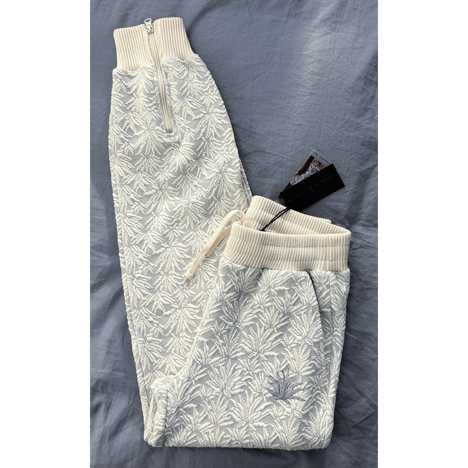 Twenty Montreal Agave Print 3D Blister Knit Pants Cream XS Women’s Designer