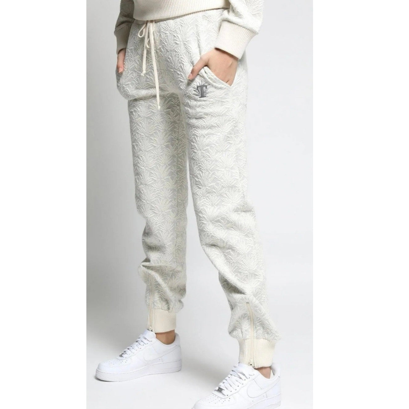 Twenty Montreal Agave Print 3D Blister Knit Pants Cream XS Women’s Designer