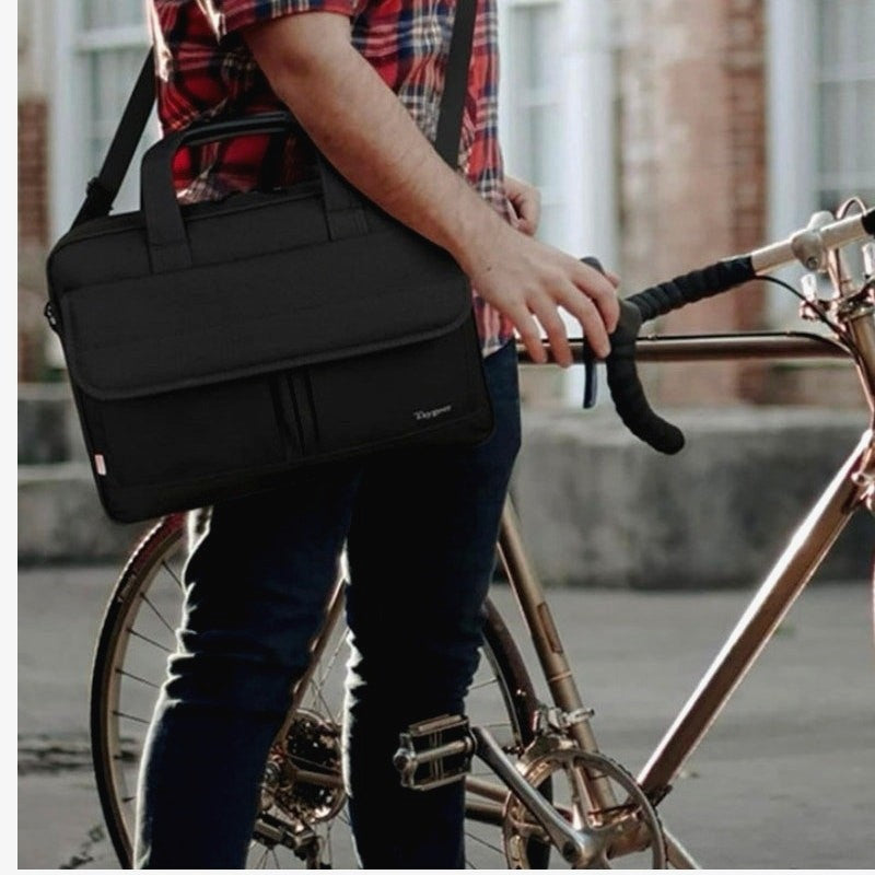 Taygeer Premium 15.7 x 11" Messenger Business Office Briefcase Laptop Bag BNWT