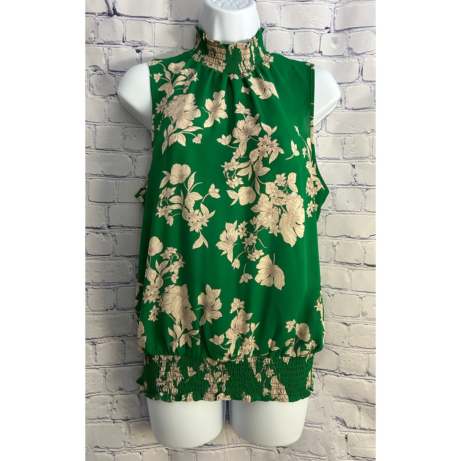 Sienna Sky Green Floral Top – Smocked Neck, Sleeveless, Loose Fit Blouse Size M 