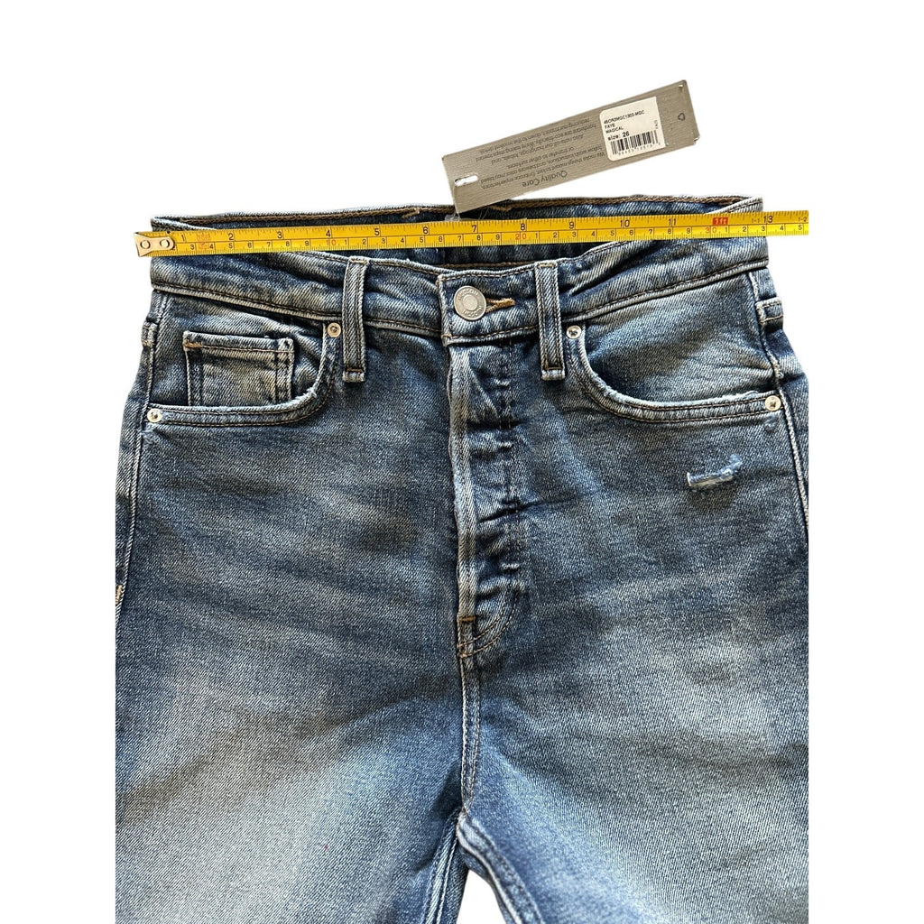 Hudson Faye Ultra High Rise Flare Jeans – Magical Wash, Size 26