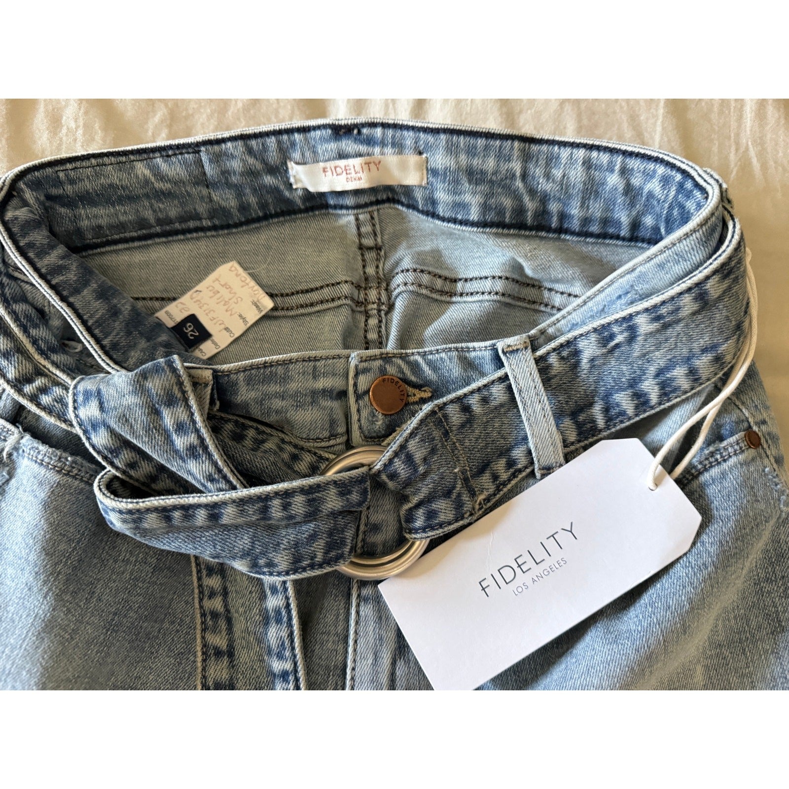 Women's Fidelity Malibu Shorts Belted Raw Hem Color Daytona Size 26 NWT