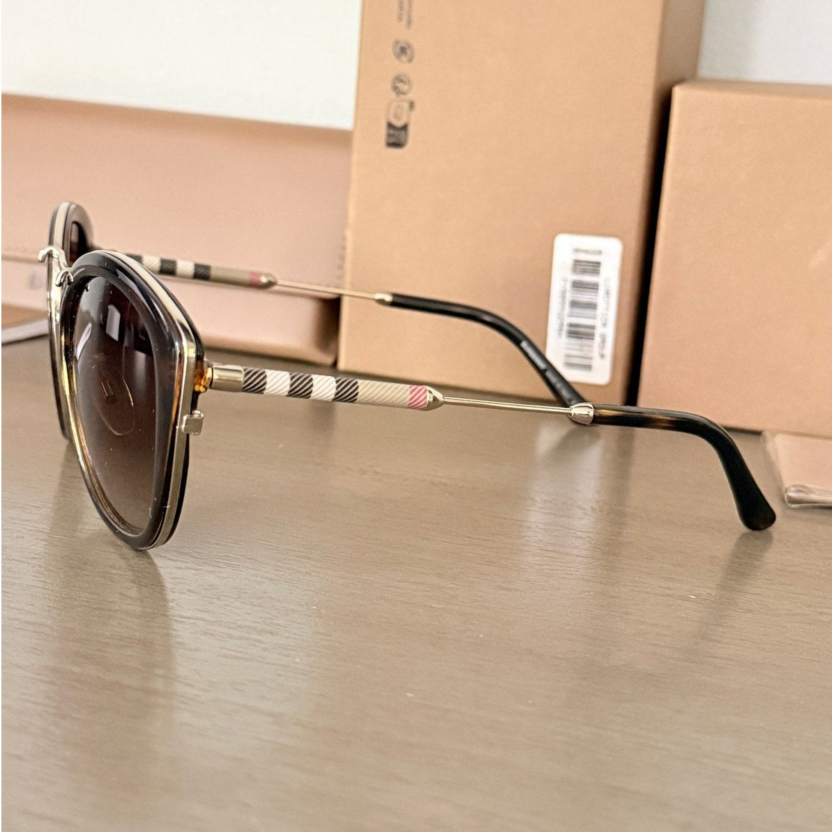 Burberry BE4251Q Full Gold Rim Round Sunglasses Dark Havana Brown Gradient Lens