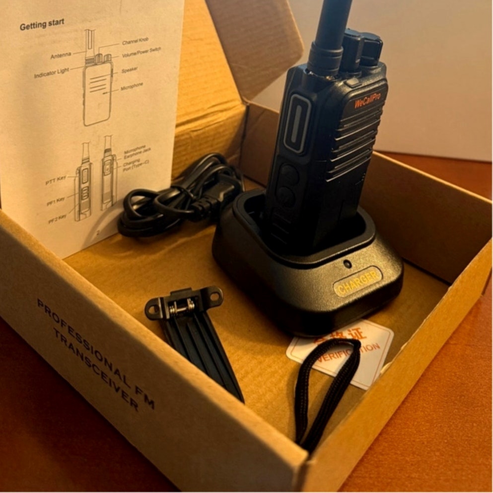 WeCallPro Long‑Range Walkie‑Talkie 2600mAh USB Fast Charge + Full Kit New in Box