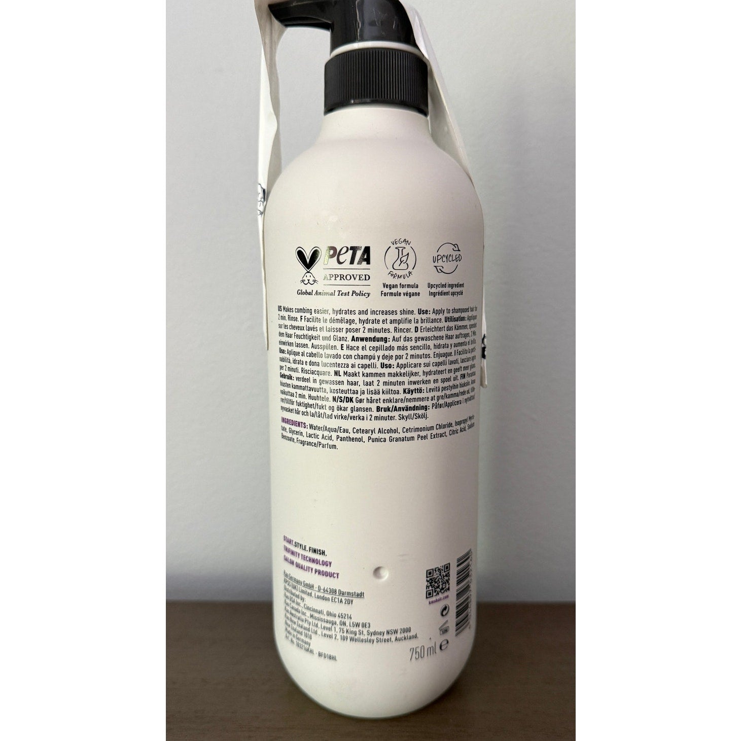 KMS Color Maintainer Vitality & Protectant Salon Conditioner 25.3 fl oz Sealed