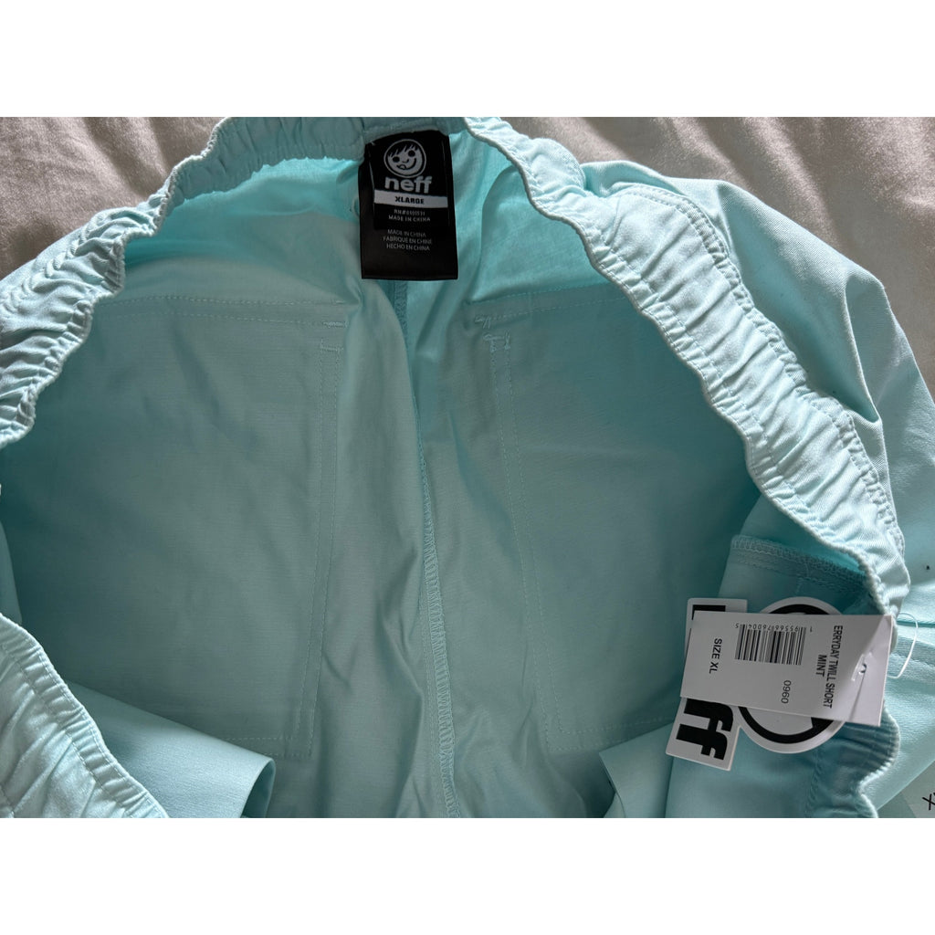 Mens Neff Board Shorts Elastic Waist Drawstring Pockets Turquoise Sz XL NWT