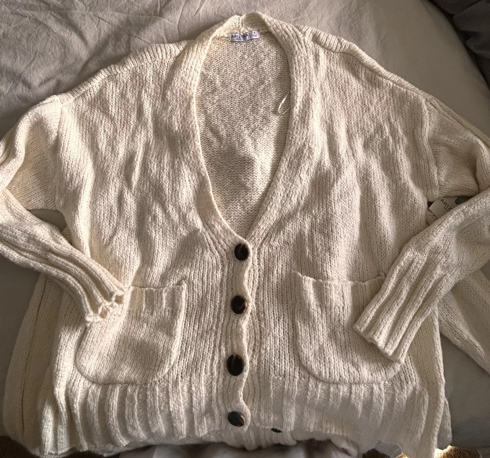 New Arizona Gap AE Fluffy Soft-Knit Button Up Cardigan Sweater Off White Size XS